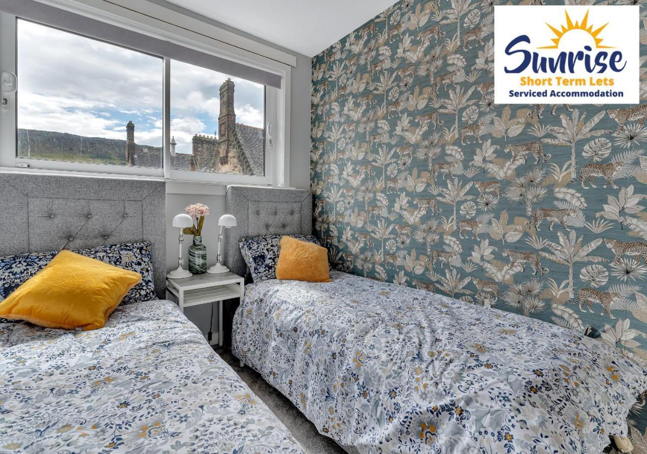 3 Beds At Arthurs Seat By Sunrise Short Lets Edinburg Exteriör bild